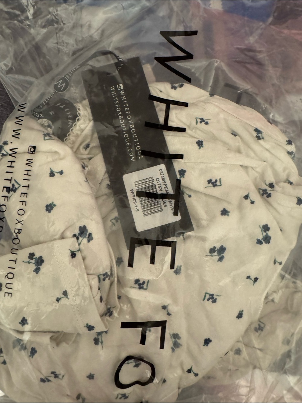 White Fox Boutique Women’s White with Blue Floral Print Pajamas